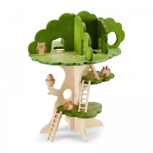 Woodland Trail Treehouse