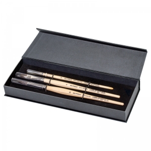 PETIT GRIS PUR & MIX Wash Brushes, Natural Blue Squirrel, Watercolor, Assorted, 3 Brush Set in Gift Box with Magnetic Close