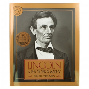 Lincoln: A Photobiography